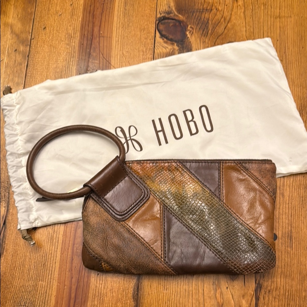 HOBO Sable Brown Leather Patchwork Wristlet Clutch- great fall handbag!